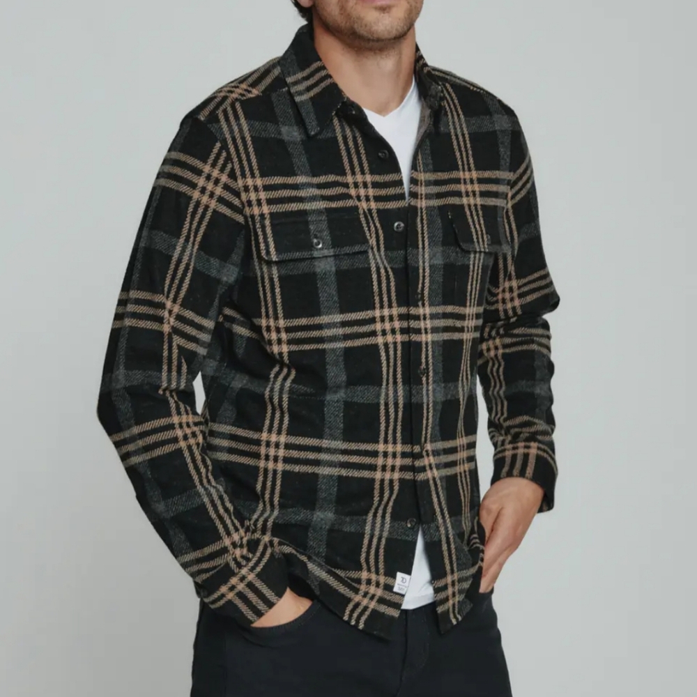 7Diamonds Plaid Flannel Navy and Tan Plaid Button-Up Shirt